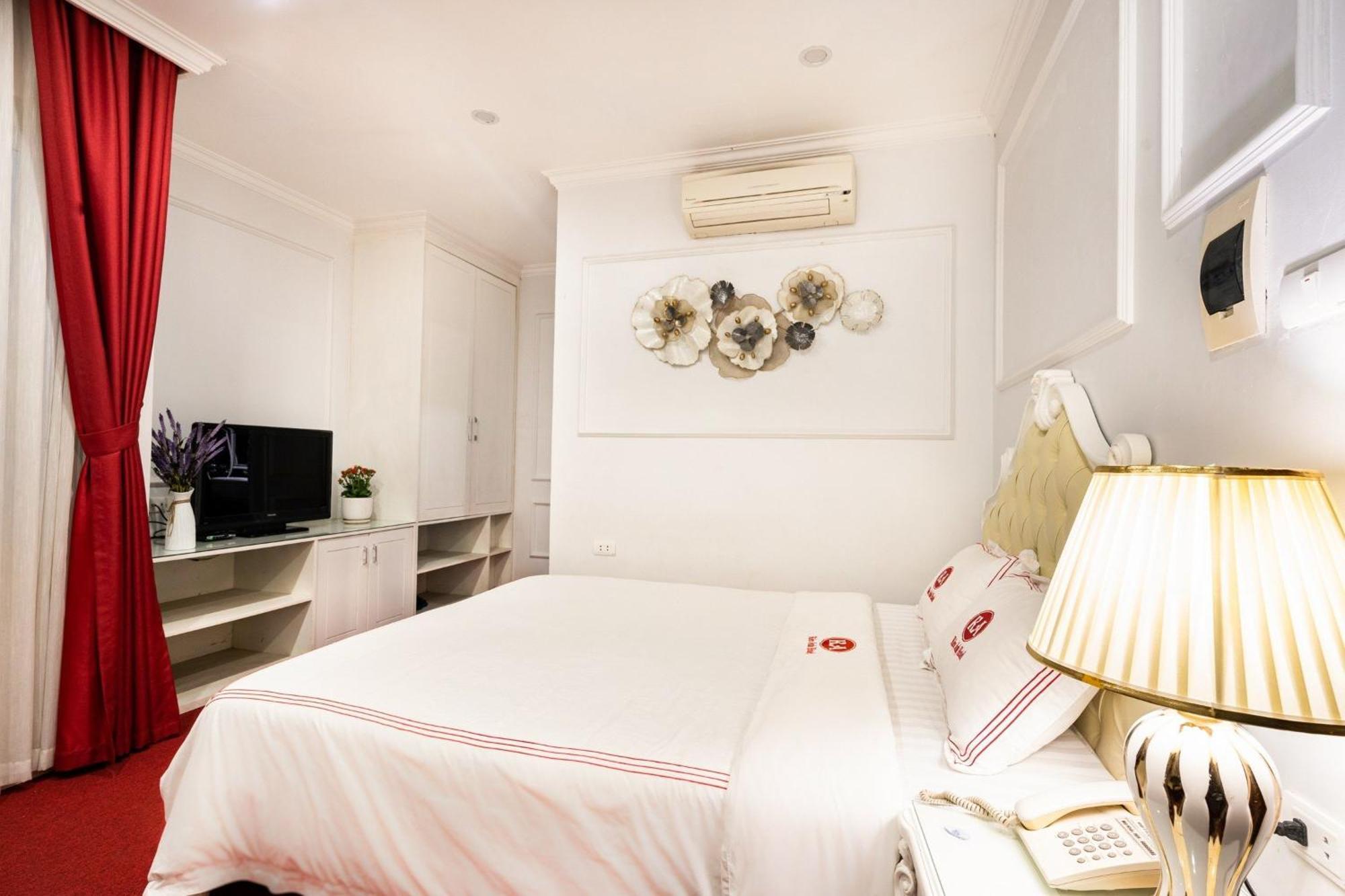 Kieu Anh Hotel - 81 Trung Kinh - By Bay Luxury Hà Nội Ngoại thất bức ảnh